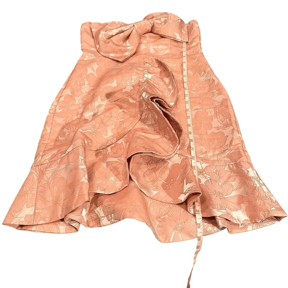 Storia Strapless Mini Dress Medium Pink Floral Jacquard Statement Bow Ruffle NWT - Picture 10 of 16
